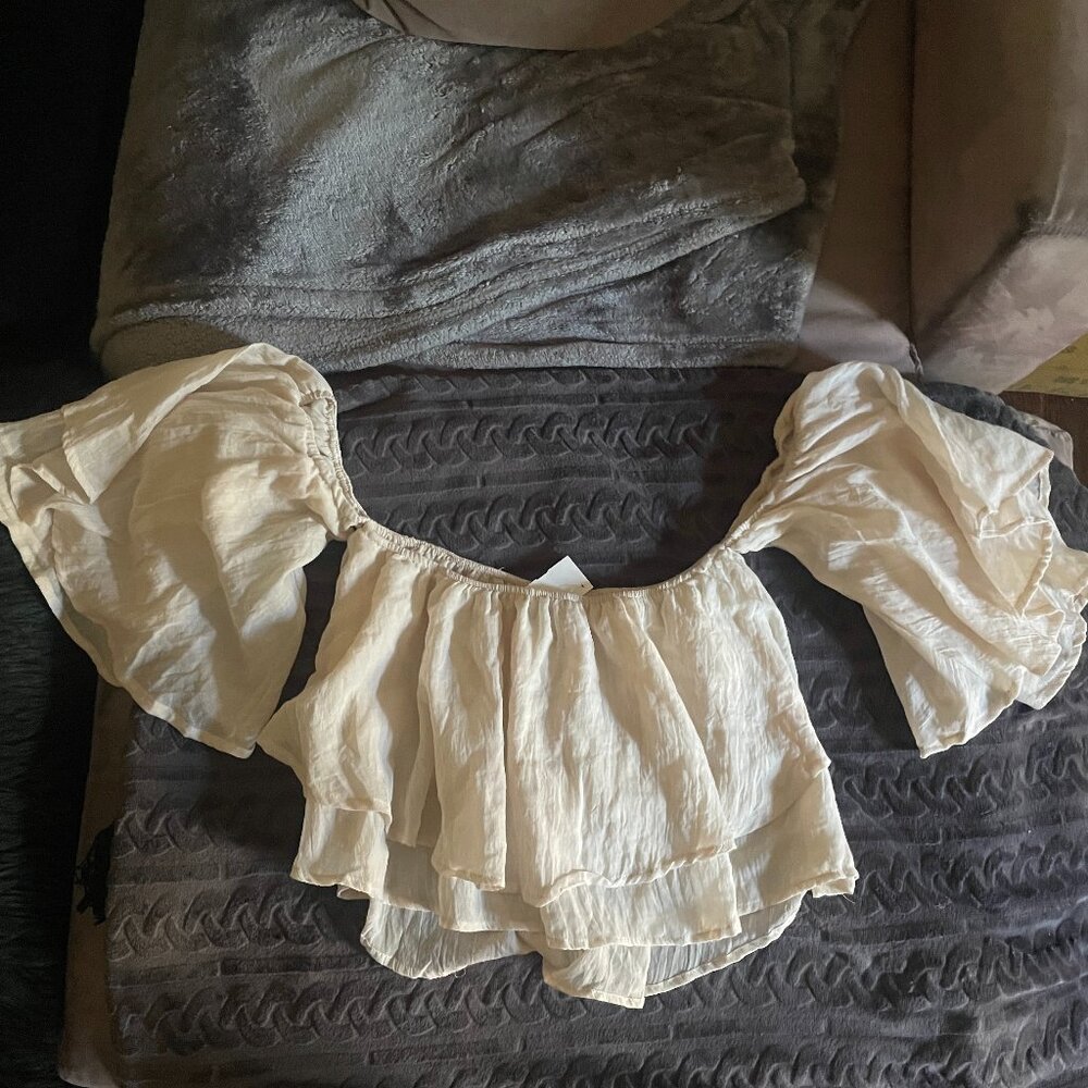 NEW FAVLUX Hardware Los Angeles Bohemian Boho Peasant Off-Shoulder Crop Top